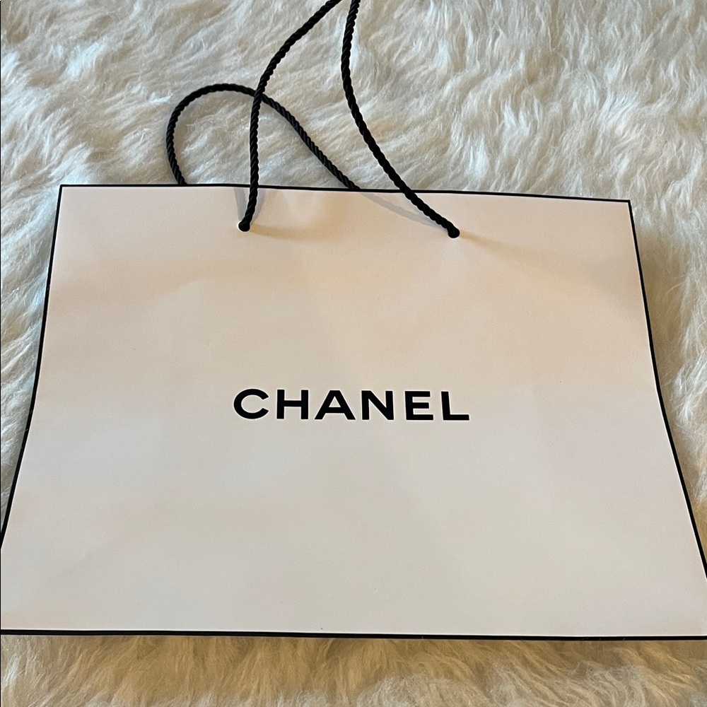 CHANEL White and Black Logo Gift Bag